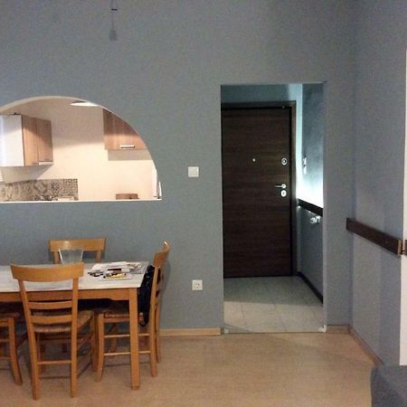 Renovated Apartment أثينا المظهر الخارجي الصورة