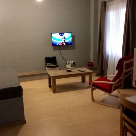 Renovated Apartment أثينا المظهر الخارجي الصورة