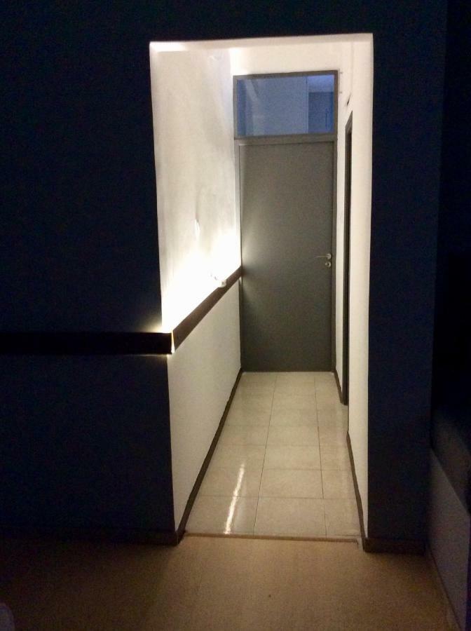 Renovated Apartment أثينا المظهر الخارجي الصورة