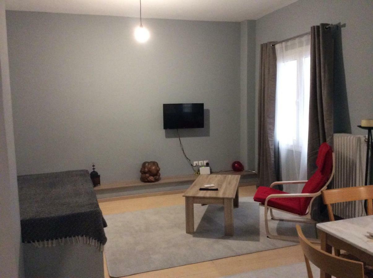 Renovated Apartment أثينا المظهر الخارجي الصورة
