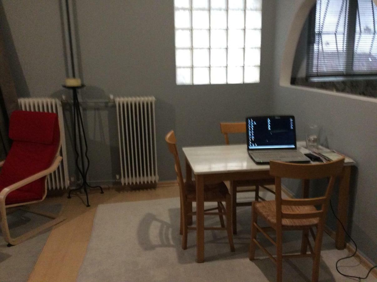 Renovated Apartment أثينا المظهر الخارجي الصورة